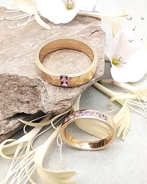 Création de bijou artisanal sur-mesure par Marianne Rouyre