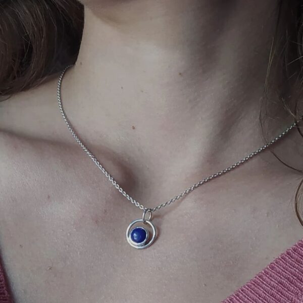 Pendentif lunaire 1